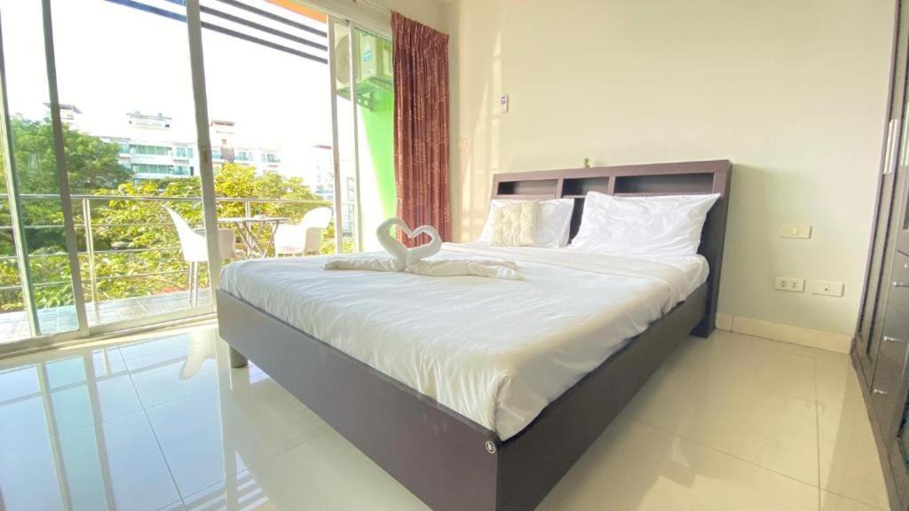 Sweet Dream Hotel Patong Phuket Extérieur photo