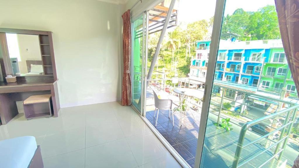 Sweet Dream Hotel Patong Phuket Extérieur photo